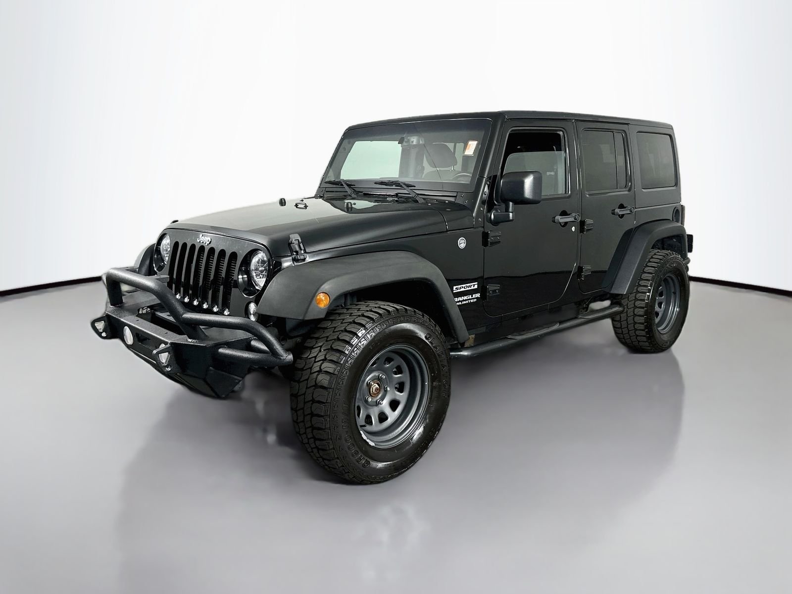 Used 2017 Black Clearcoat Jeep Unlimited Sport image 3