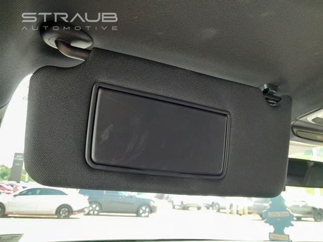 Used 2025 Platinum White Pearl Honda  image 28