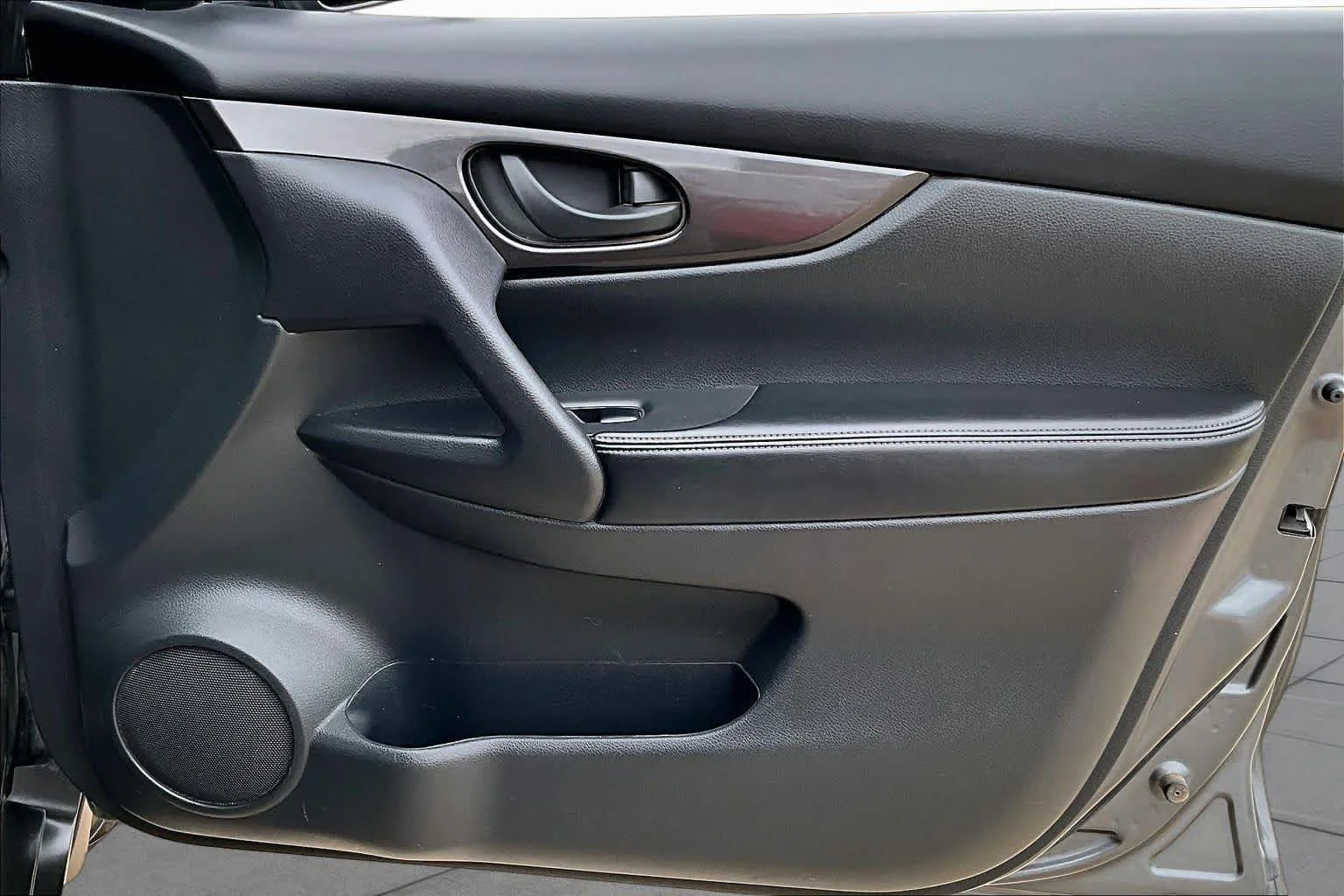 Used 2019 Gun Metallic Nissan S image 24