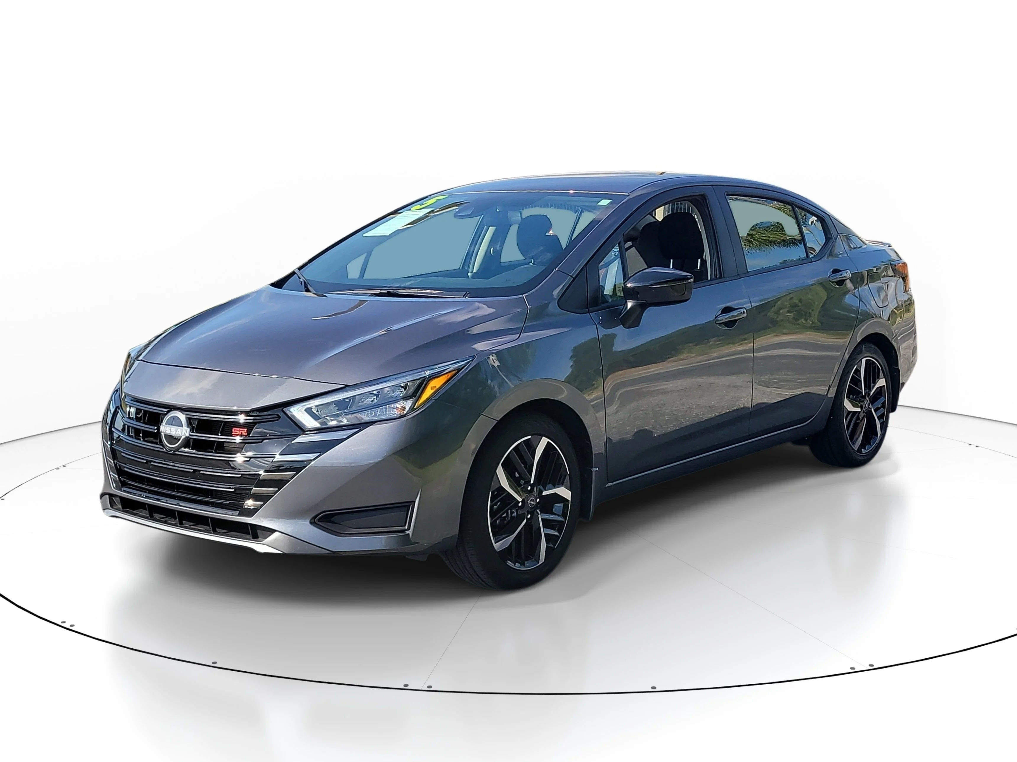 Used 2025 Gun Metallic Nissan SR image 3