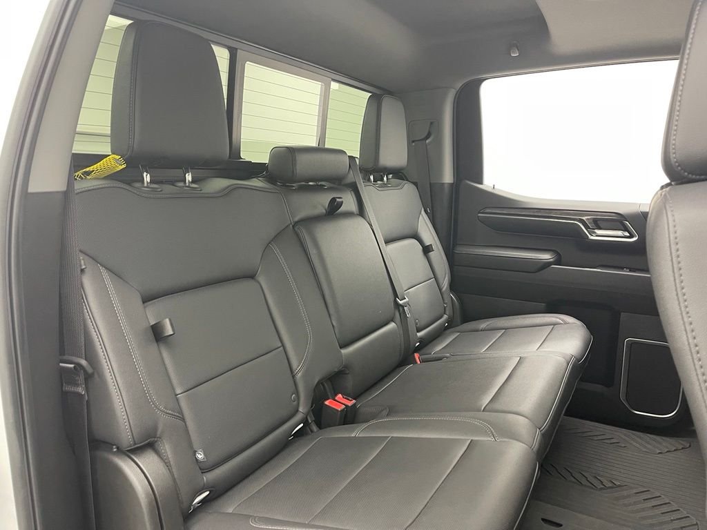 Used 2024 Summit White Chevrolet LTZ image 37