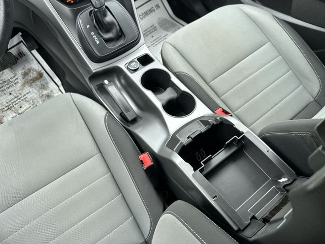 Used 2016 Gray Ford SE image 23