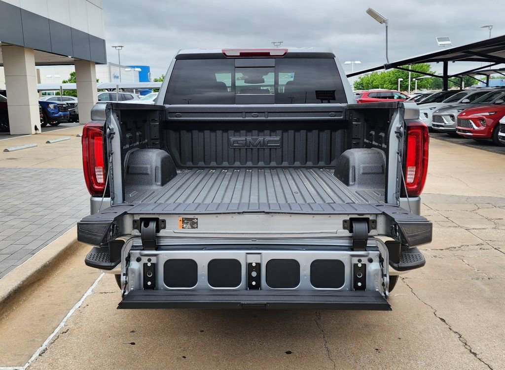2026 GMC Sierra 1500 SLT - Photo 50