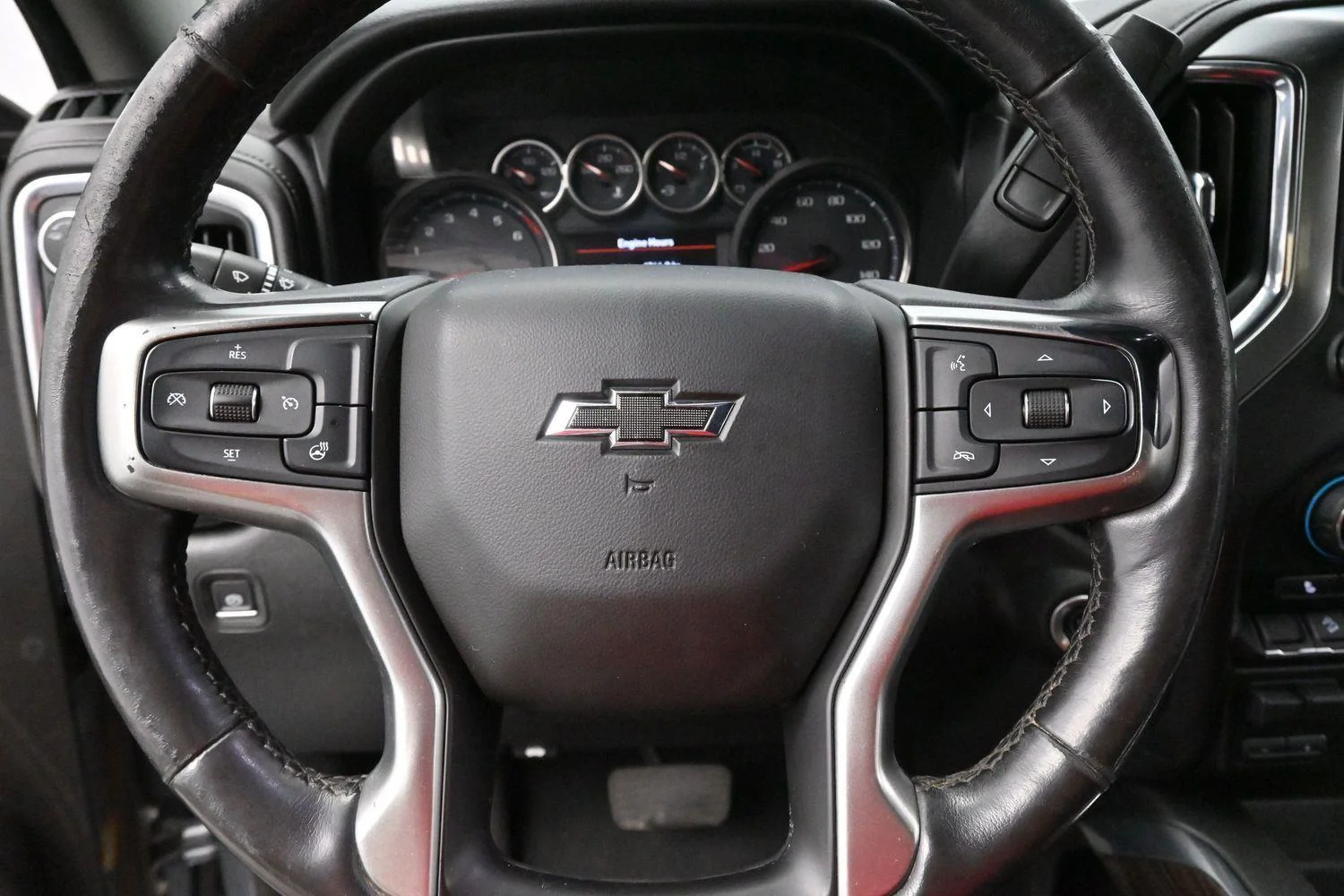 Used 2020 SATIN STEEL METALLIC Chevrolet RST image 17