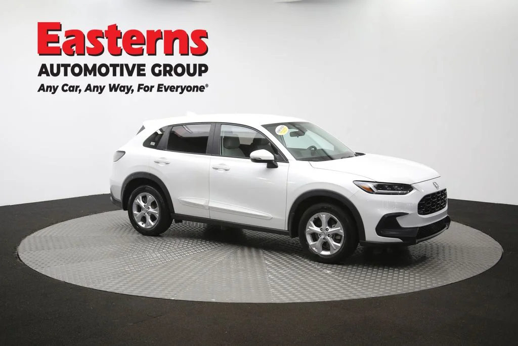 Used 2024 White Honda LX image 47