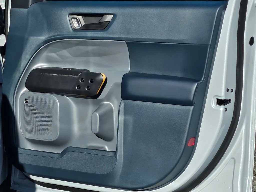New 2026 White Ford Tremor image 33