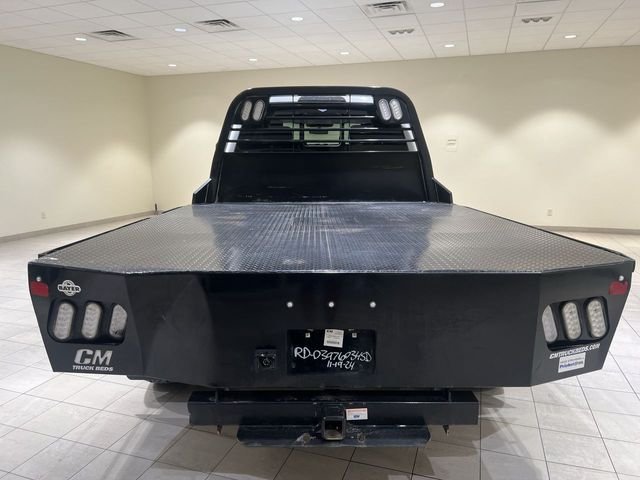Used 2025 White Ford XL image 4