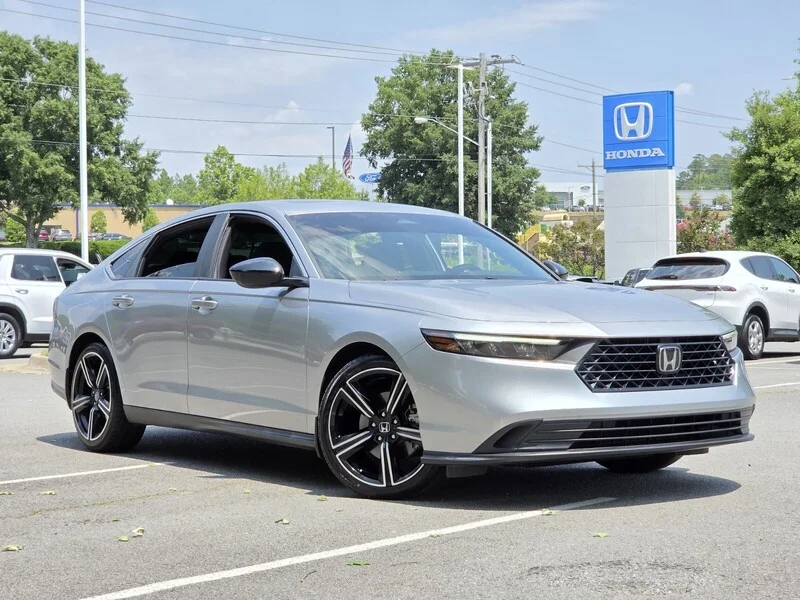 Used 2023 Lunar Silver Metallic Honda SPORT image 22