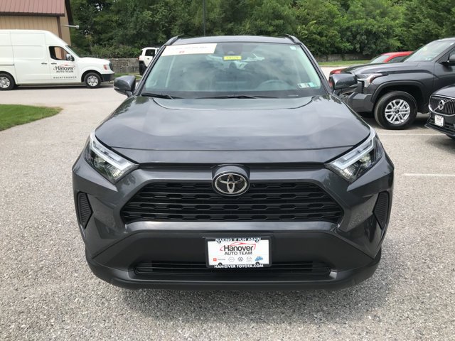 Used 2025 Magnetic Gray Metallic Toyota XLE image 3