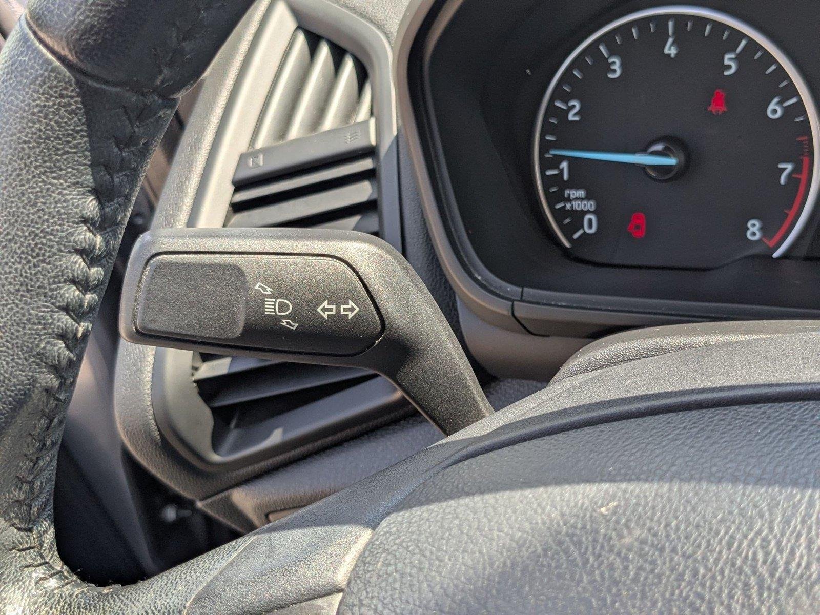 Used 2018 Smoke Metallic Ford SE image 13