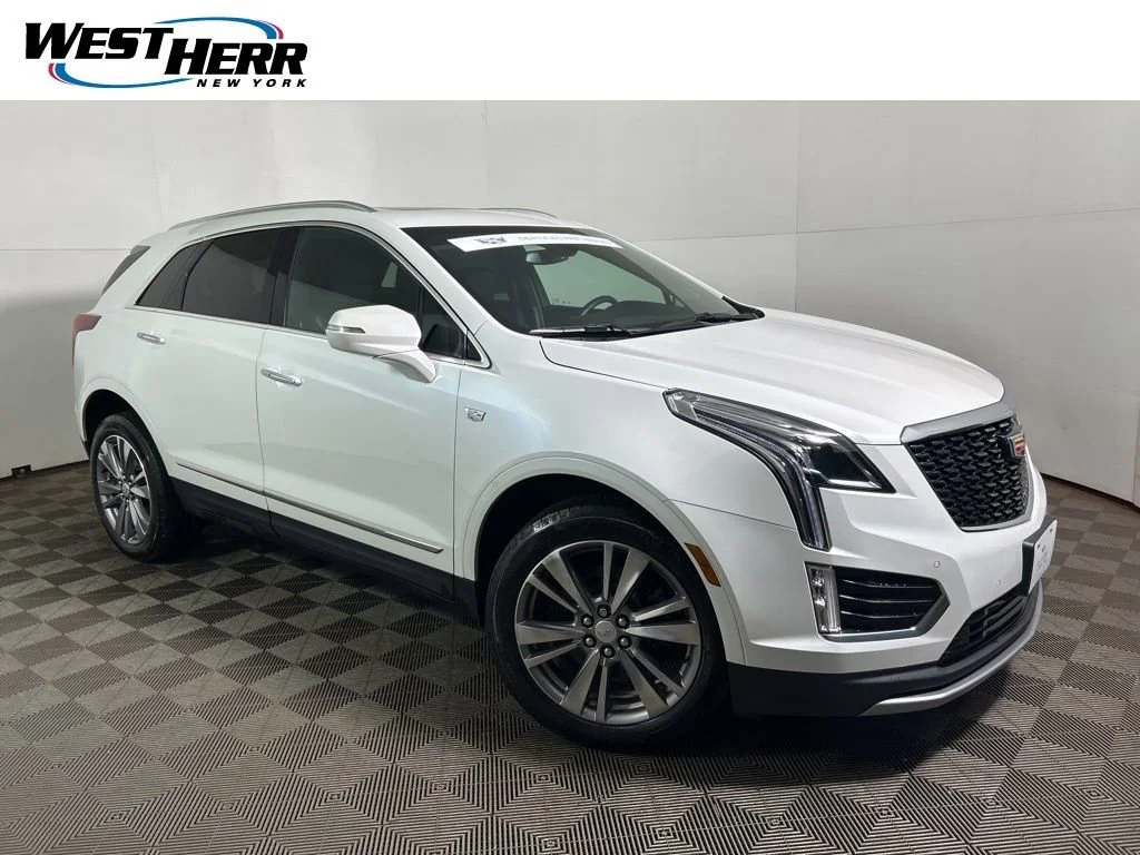 2024 Cadillac XT5 AWD Premium Luxury's photo