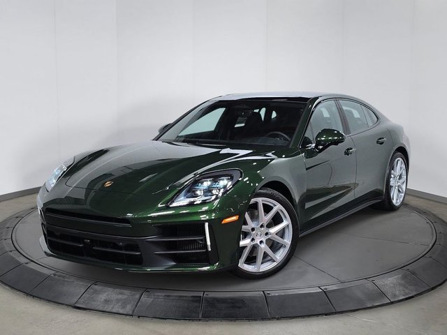 2026 Porsche Panamera 4