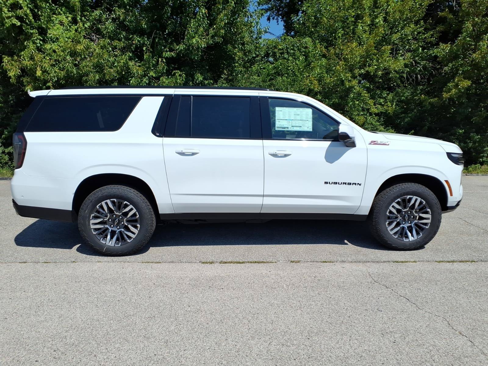 2026 Chevrolet Suburban Z71 - Photo 20