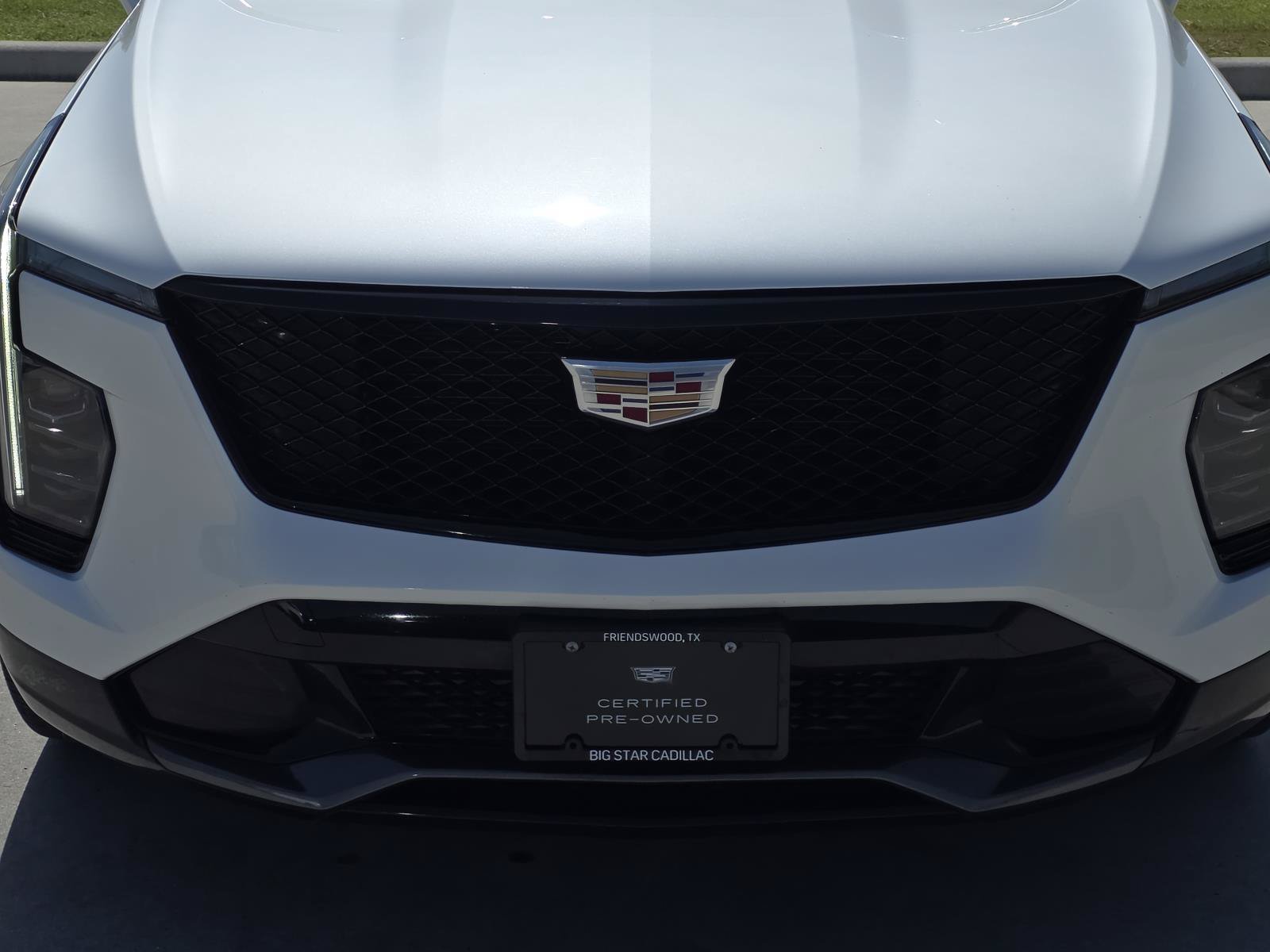 Certified Used 2024 Crystal White Tricoat Cadillac Sport image 7