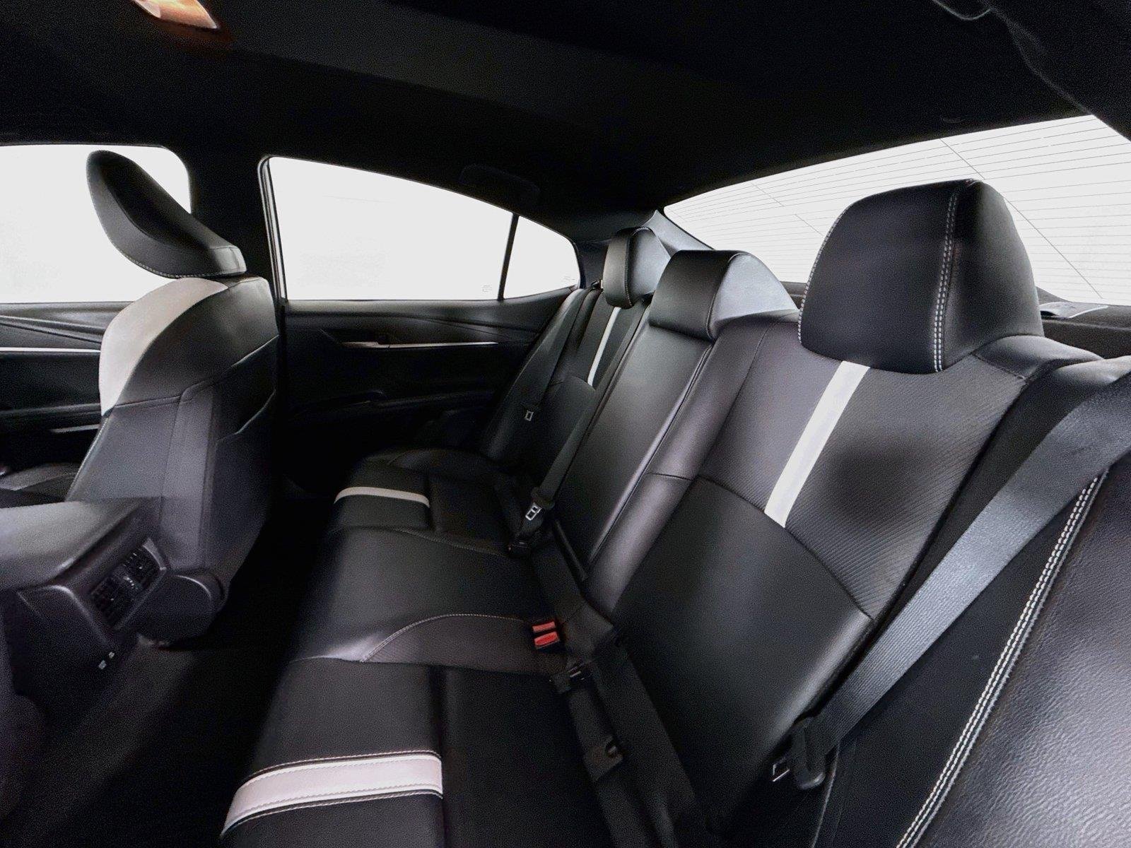 Used 2025 Underground Toyota SE image 28