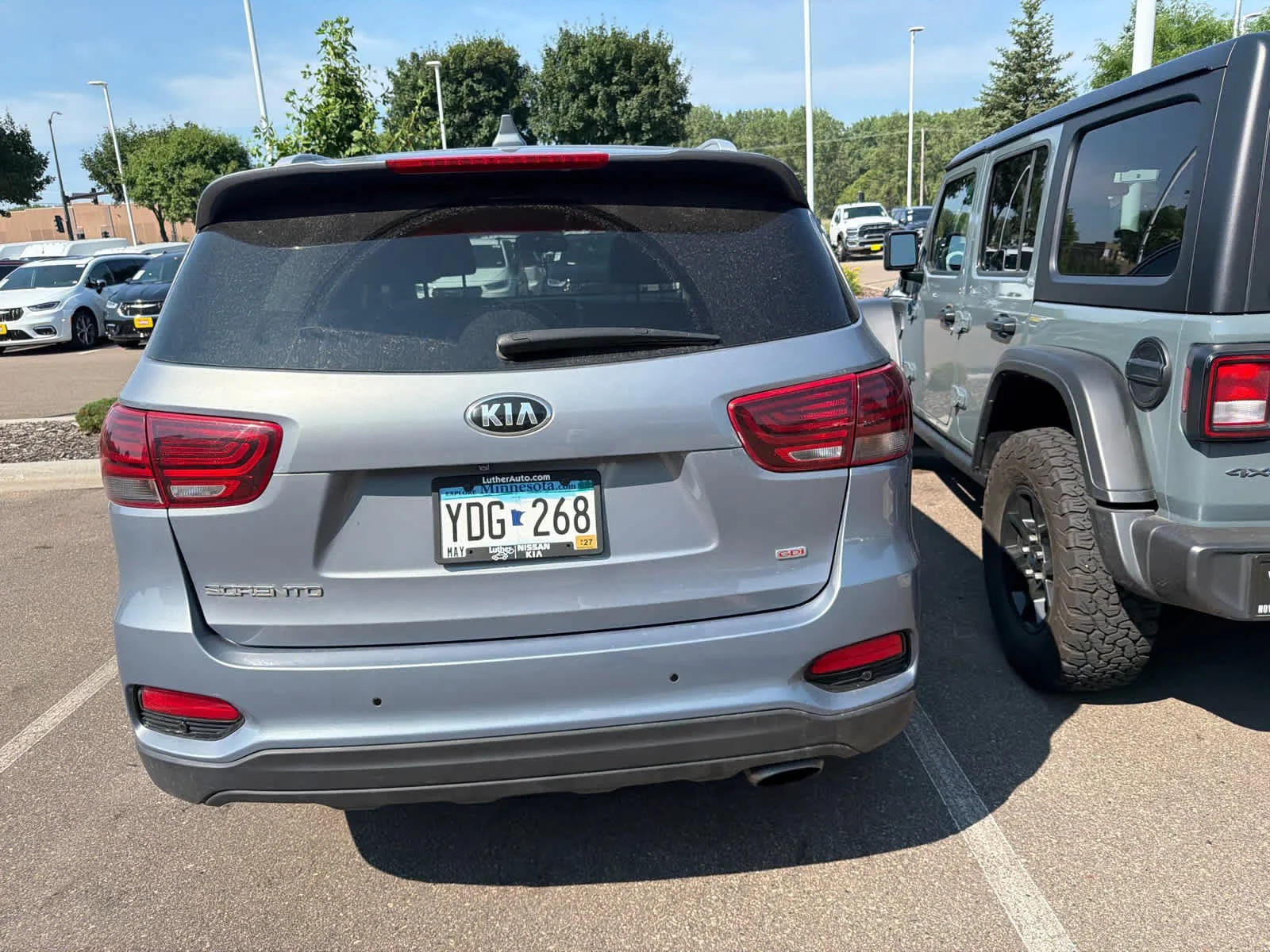 Used 2019 Everlasting Silver Kia LX image 4