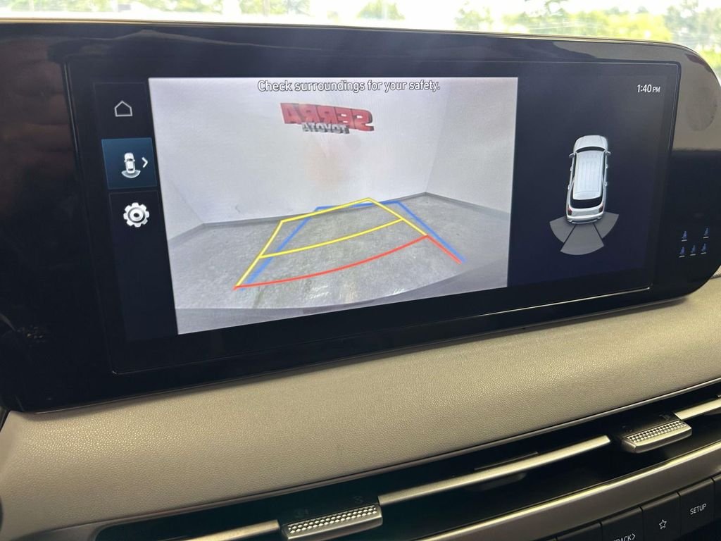 Used 2024 White Hyundai SEL image 24