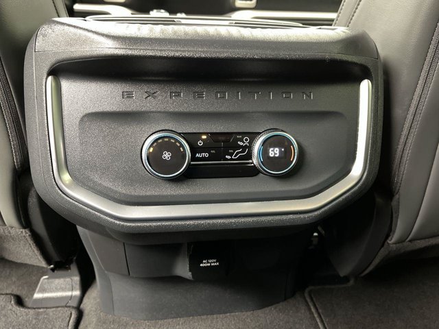 Used 2026 Star White Metallic Tri-Coat Ford Active image 12