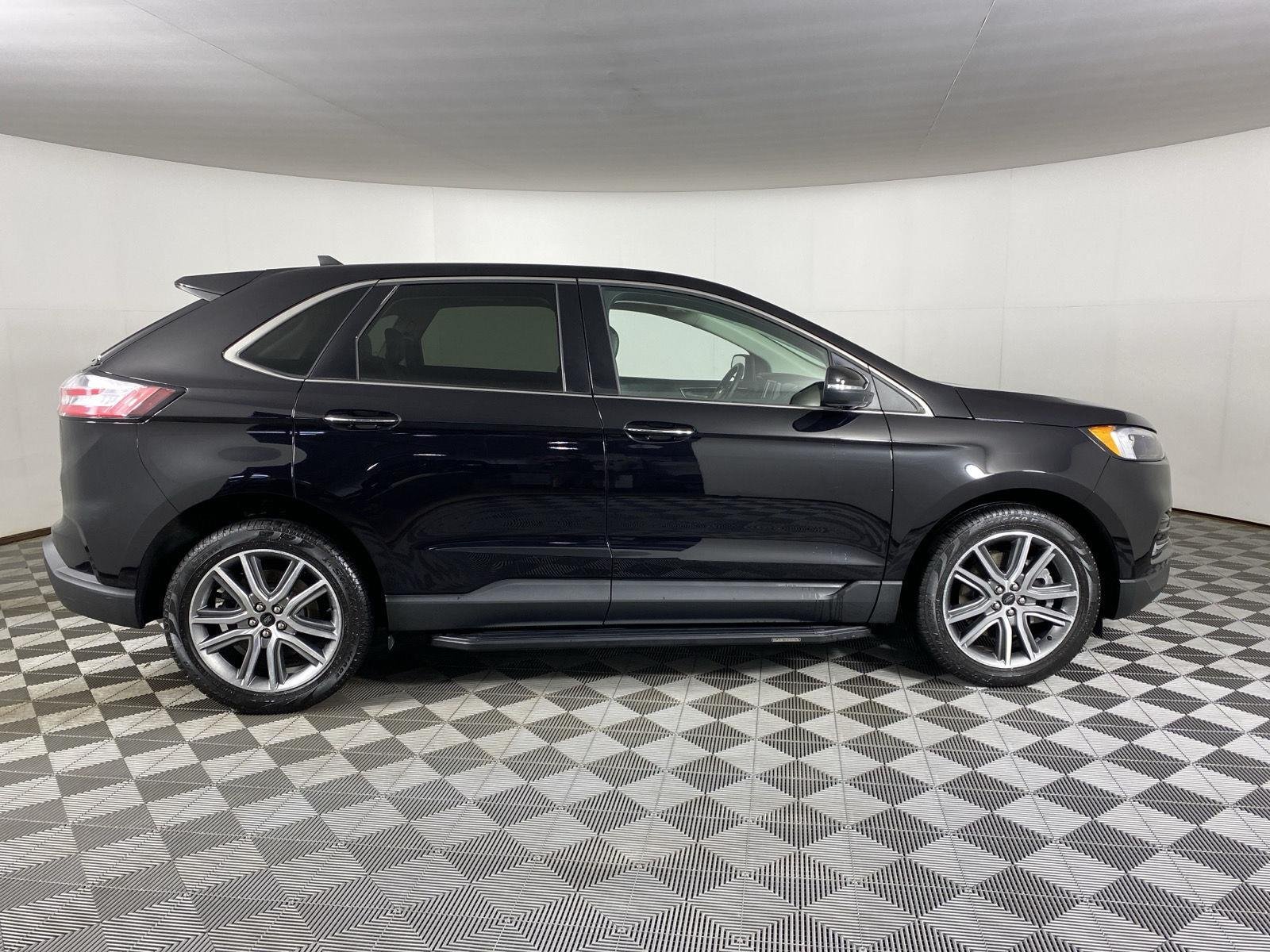 Used 2024 Agate Black Ford Titanium image 10