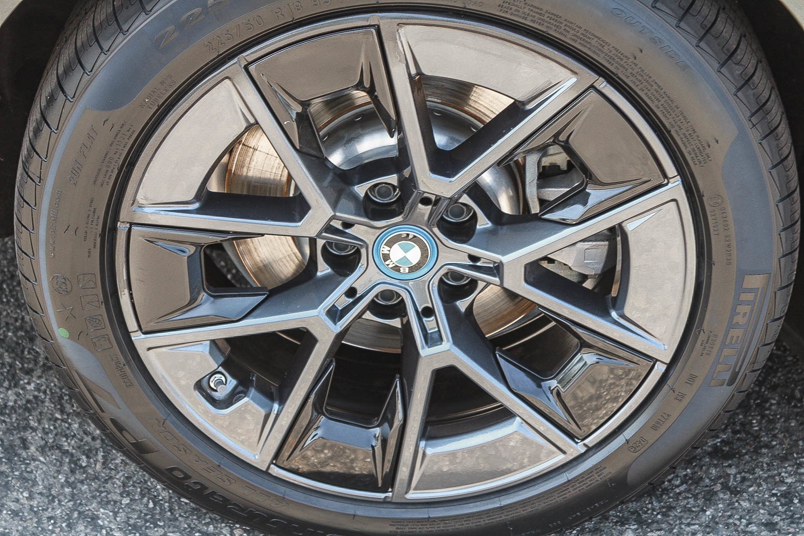 Used 2023 Skyscraper Grey Metallic BMW eDrive40 image 12