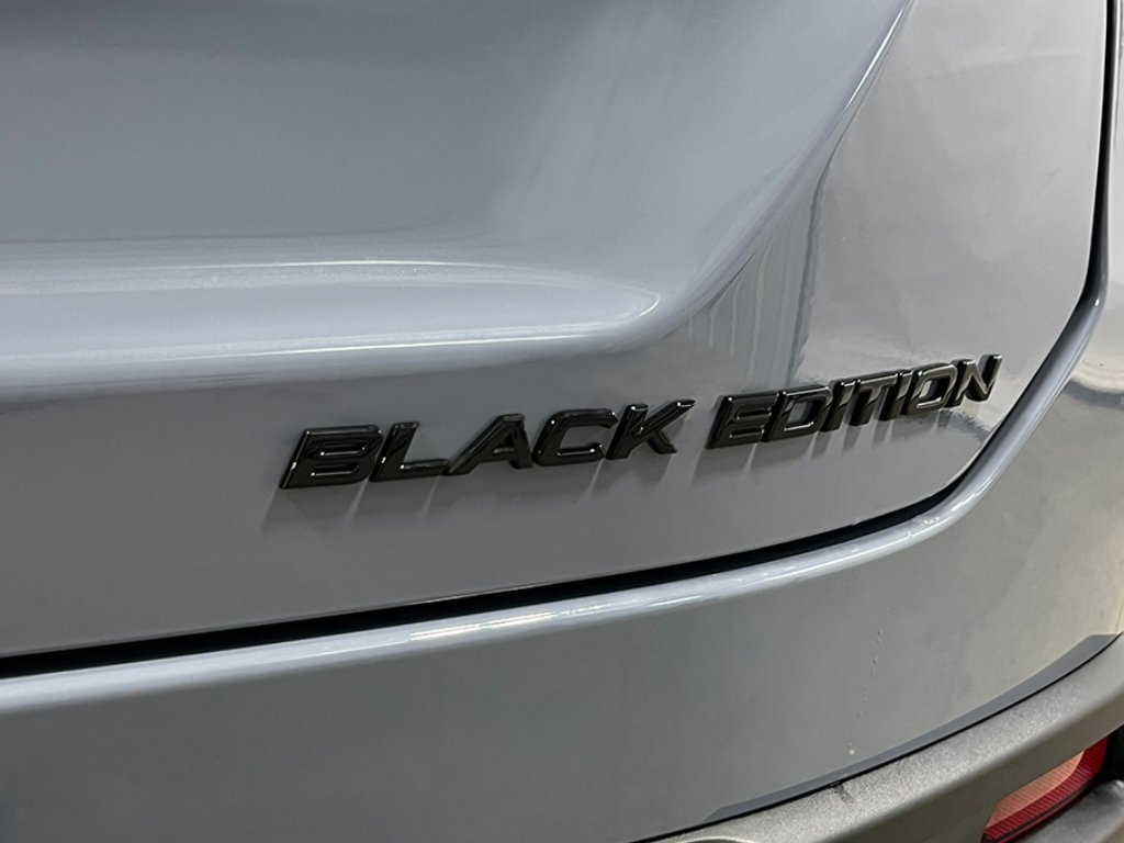 New 2026 Sonic Gray Pearl Honda Black Edition image 6