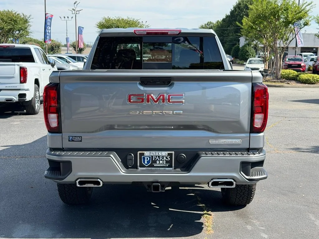 New 2026 Sterling Metallic GMC Elevation image 28