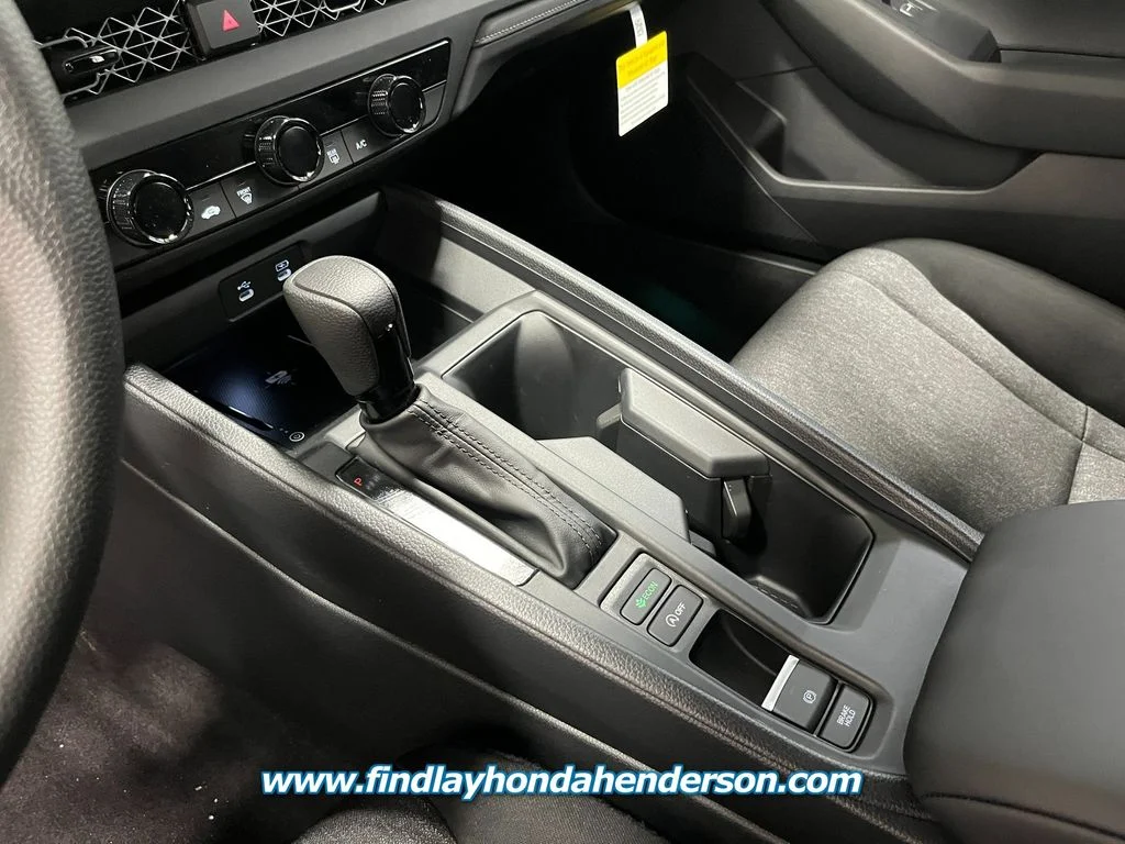 New 2026 Platinum White Pearl Honda LX image 19