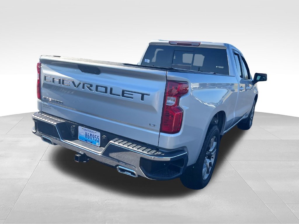 Used 2021 Silver Chevrolet LT image 5
