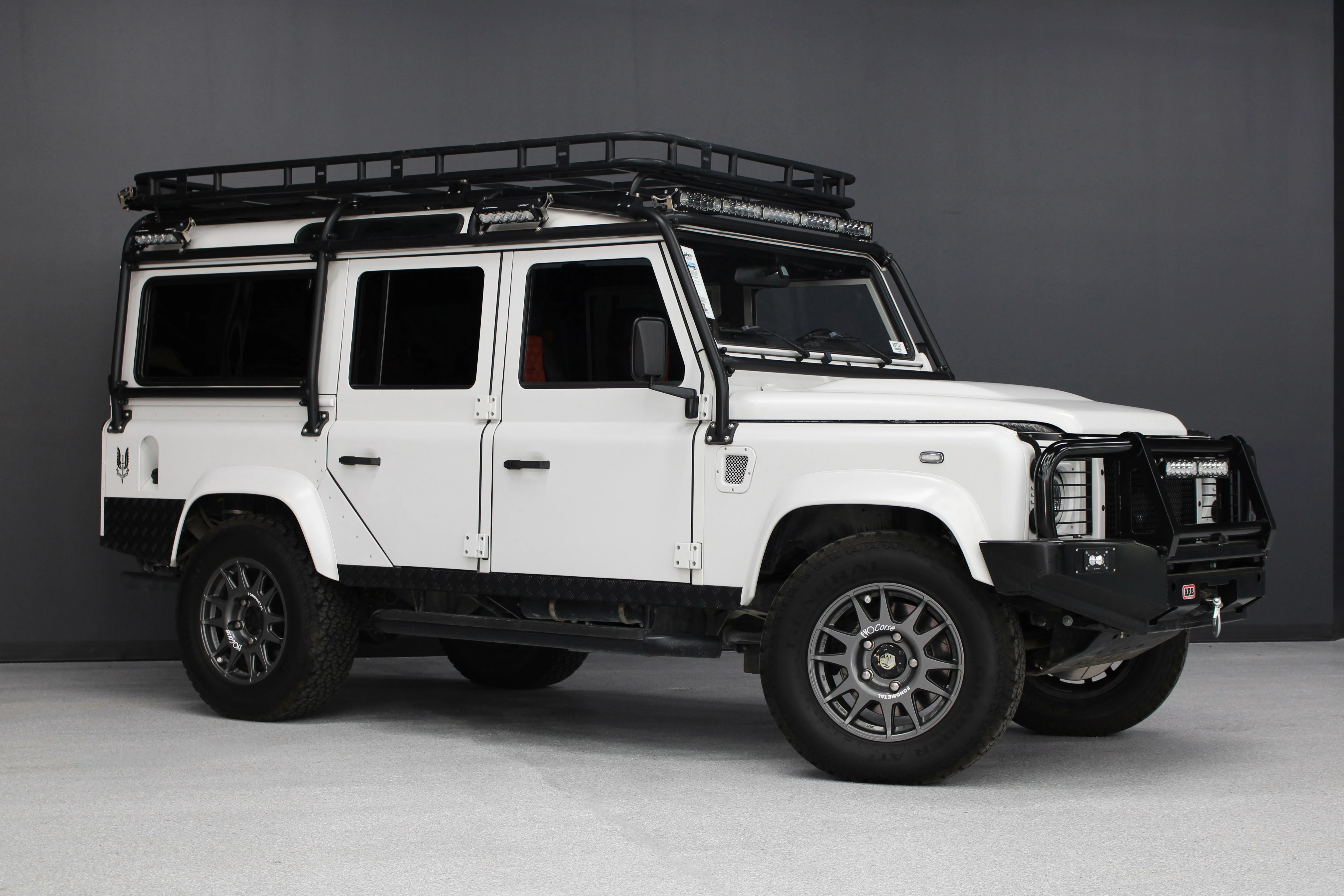 Used 1986 Lamborghini White Land Rover  image 29