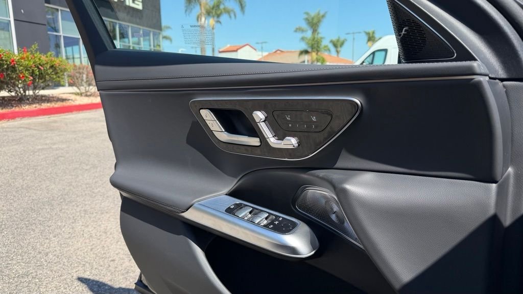 New 2026 Graphite Grey Metallic Mercedes-Benz AMG® E 53 E 4MATIC+ Wagon image 18