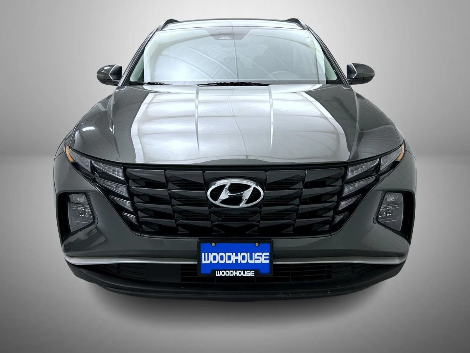 Used 2022 Gray Hyundai SEL image 2