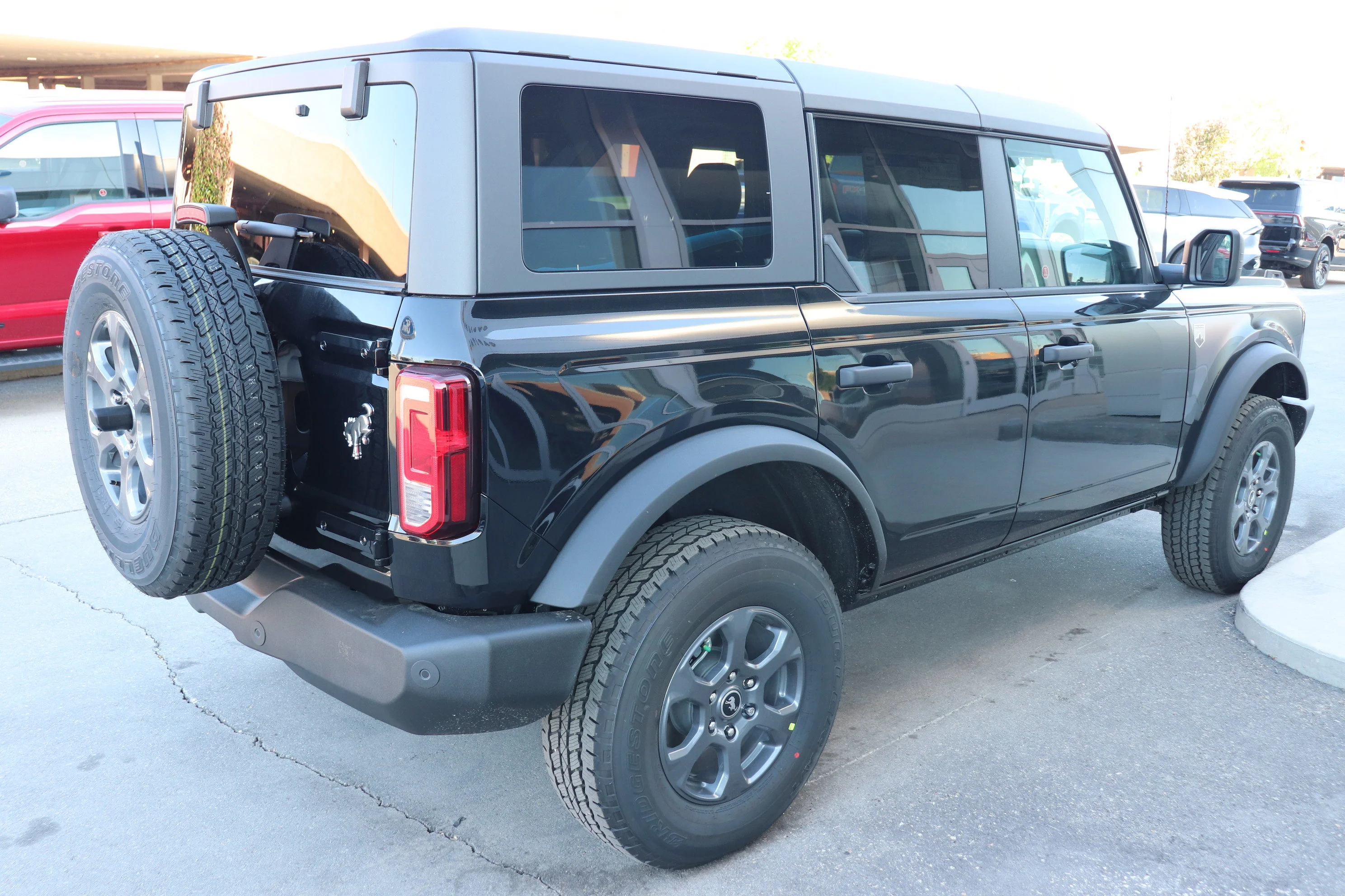 New 2026 SHADOW BLACK Ford Big Bend image 4