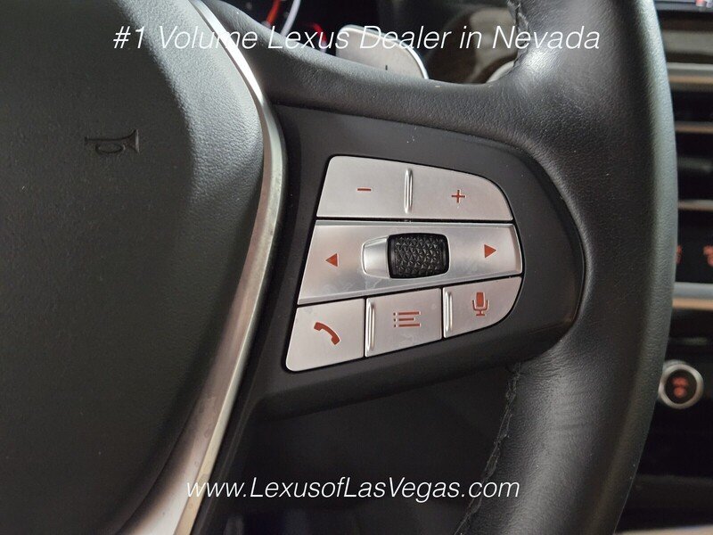 Used 2024 Gray Metallic BMW sDrive30i image 33