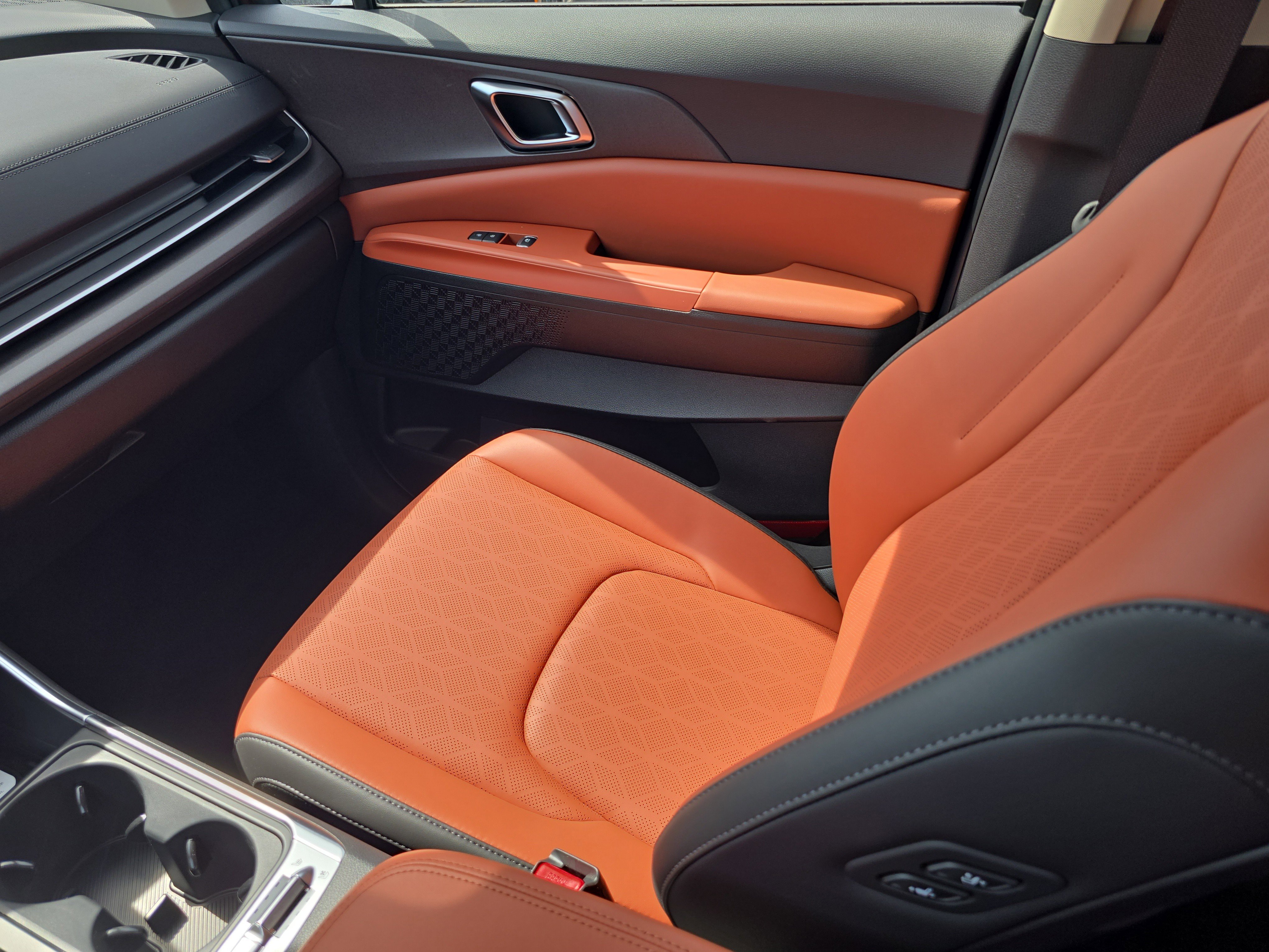 New 2026 Aurora Black Pearl Kia SX image 16