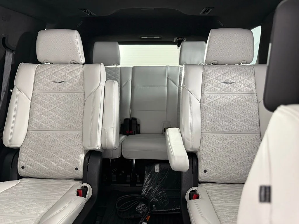 2026 Cadillac Escalade Platinum Sport - Photo 33