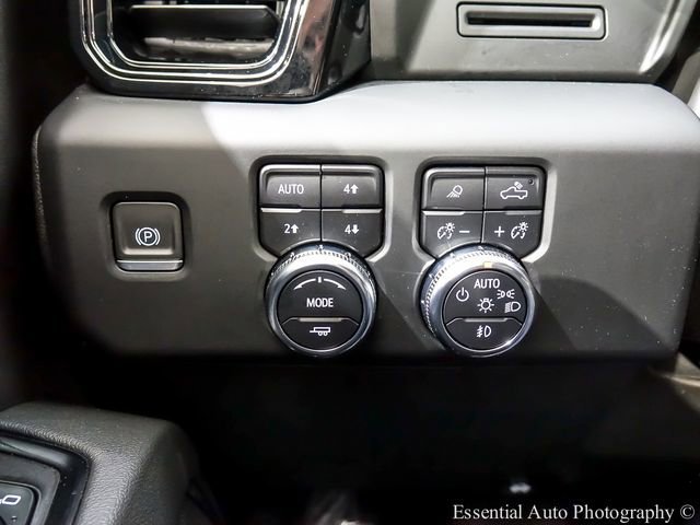 Used 2022 Summit White GMC AT4 image 19