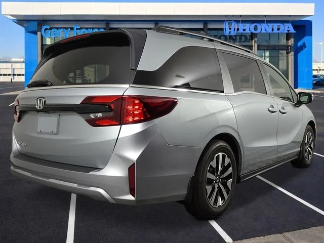 New 2026 Solar Silver Metallic Honda EX-L image 5