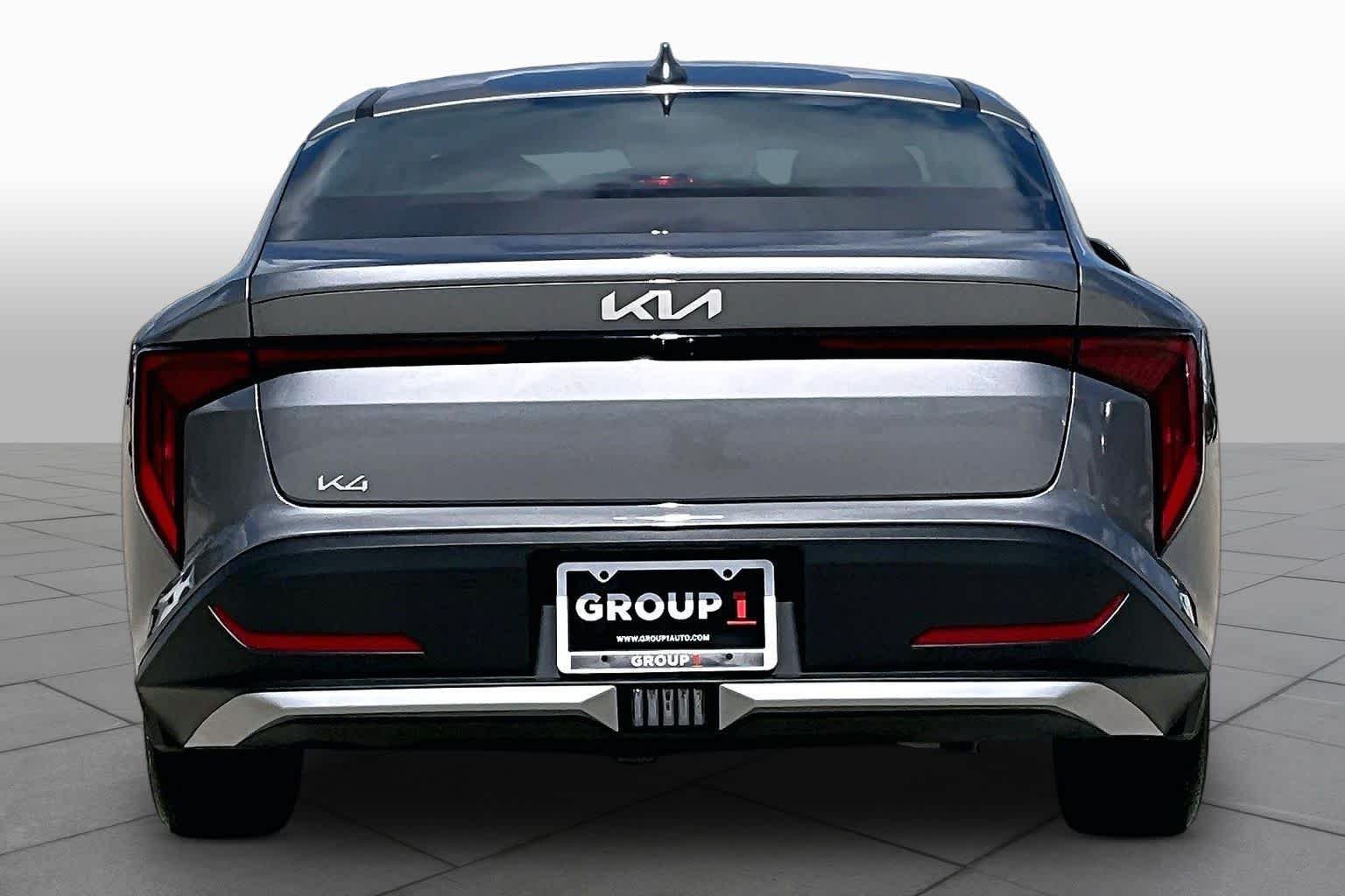 Used 2025 Steel Gray Kia LXS image 5