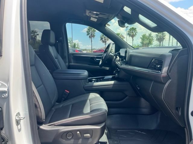 Used 2025 Iridescent Pearl Tricoat Chevrolet RST image 22