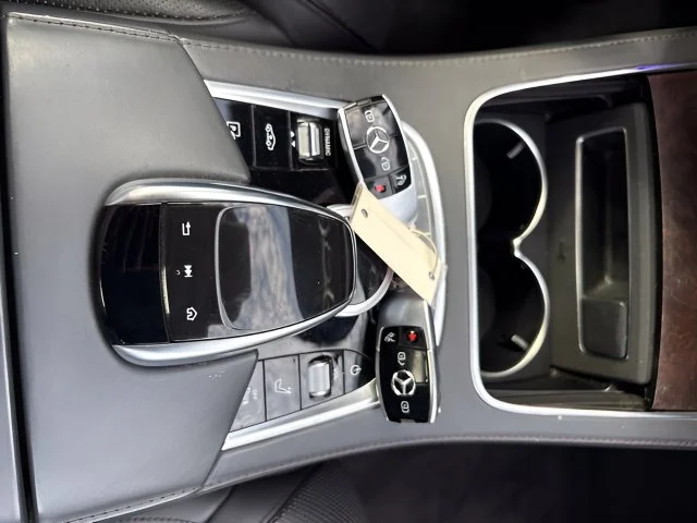 Used 2019 Gray Mercedes-Benz S 560 image 15