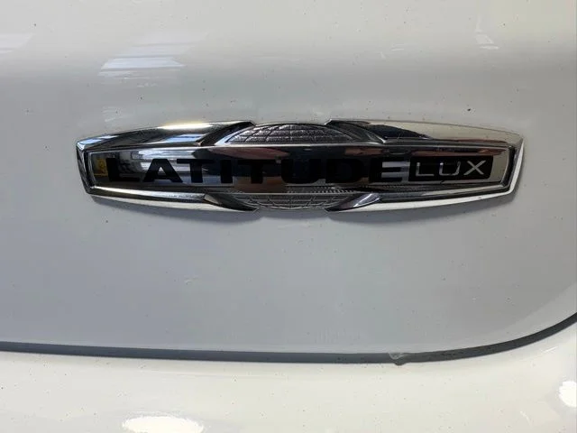 Certified Used 2022 White Jeep Latitude Lux image 14