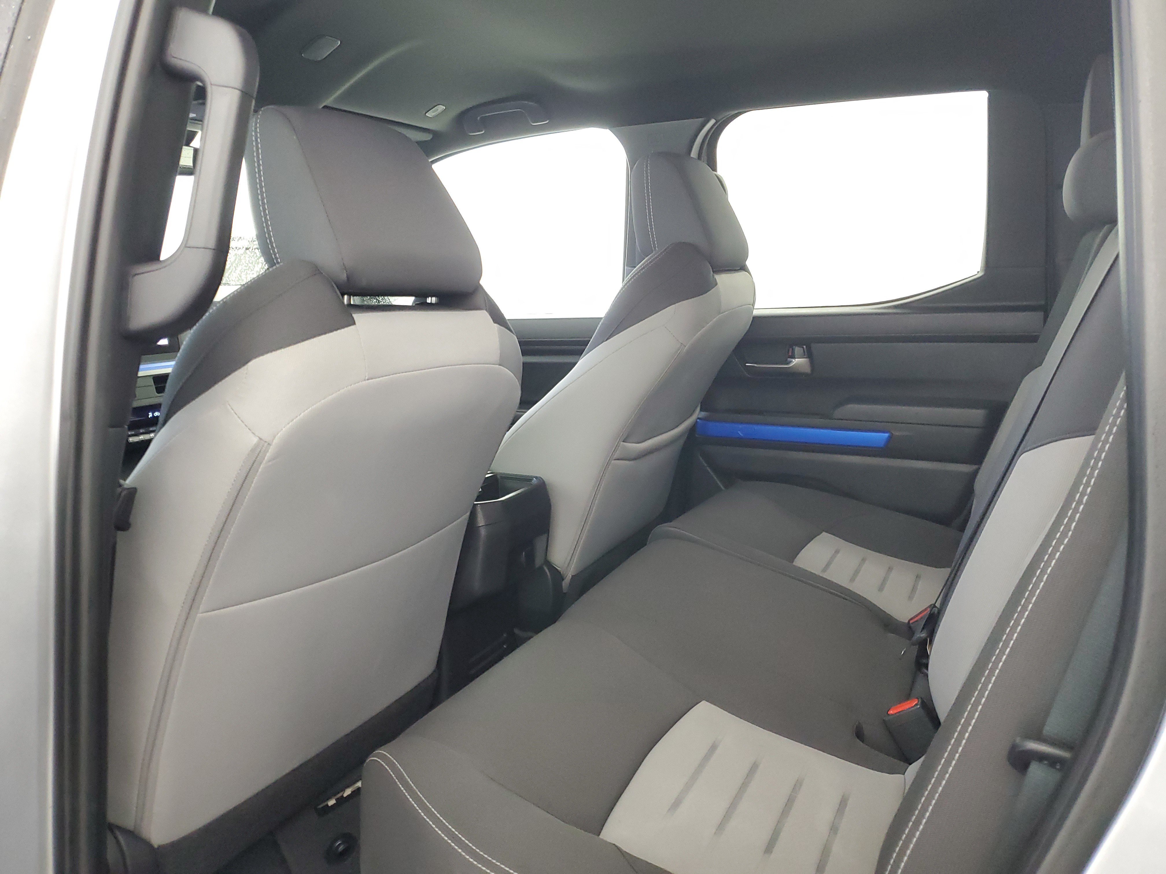 2025 Toyota Tacoma TRD Off Road - Photo 13