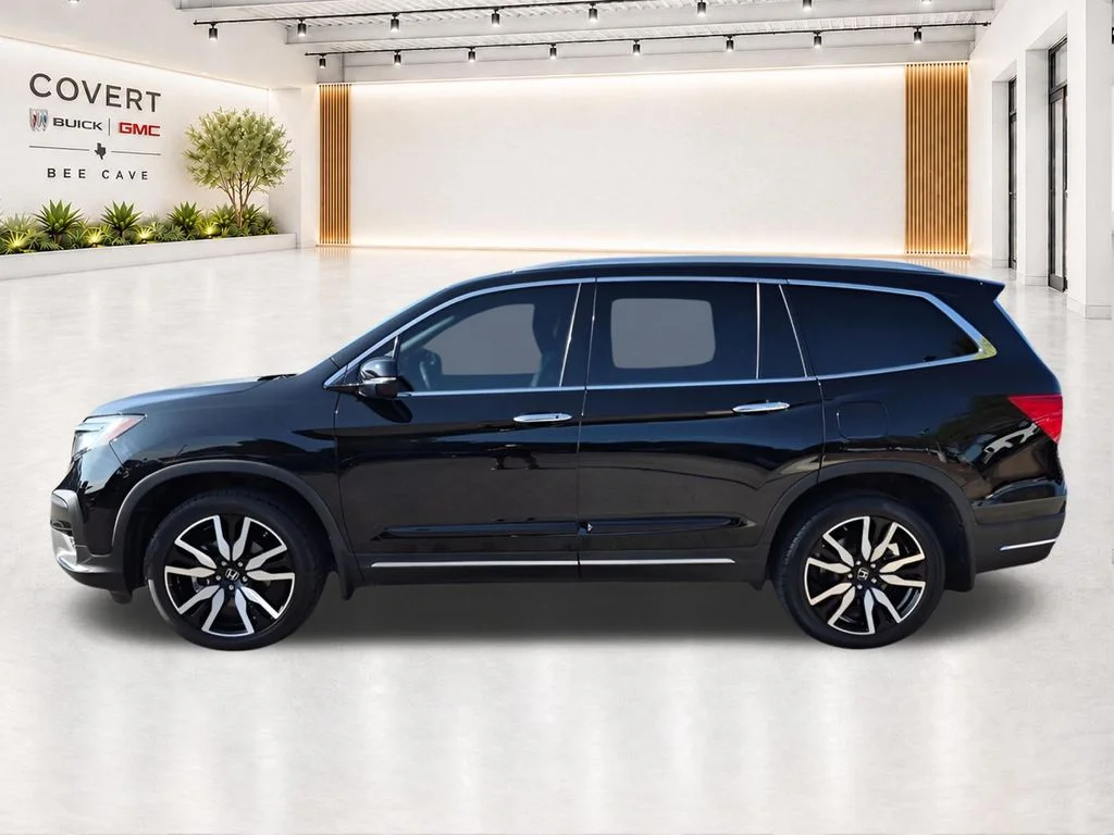 Used 2022 Black Honda Touring image 8