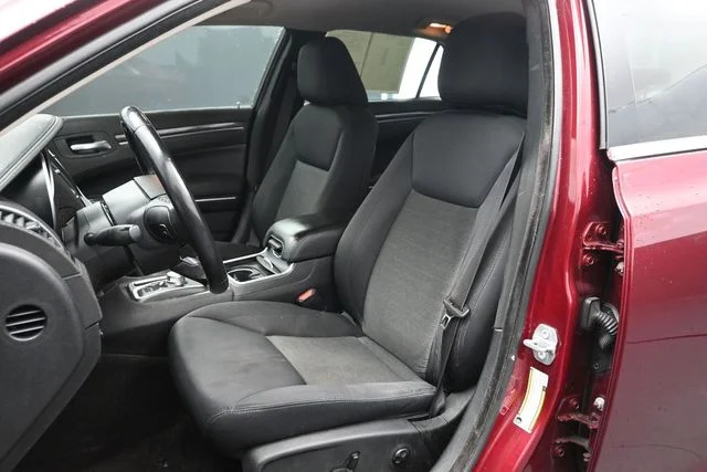 Used 2019 Red Chrysler Touring image 5