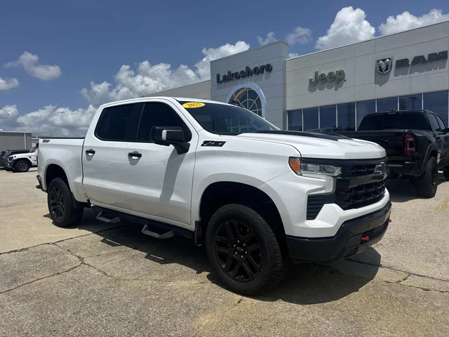 2025 Chevrolet Silverado 1500 4WD Crew Cab 147 LT Trail Boss