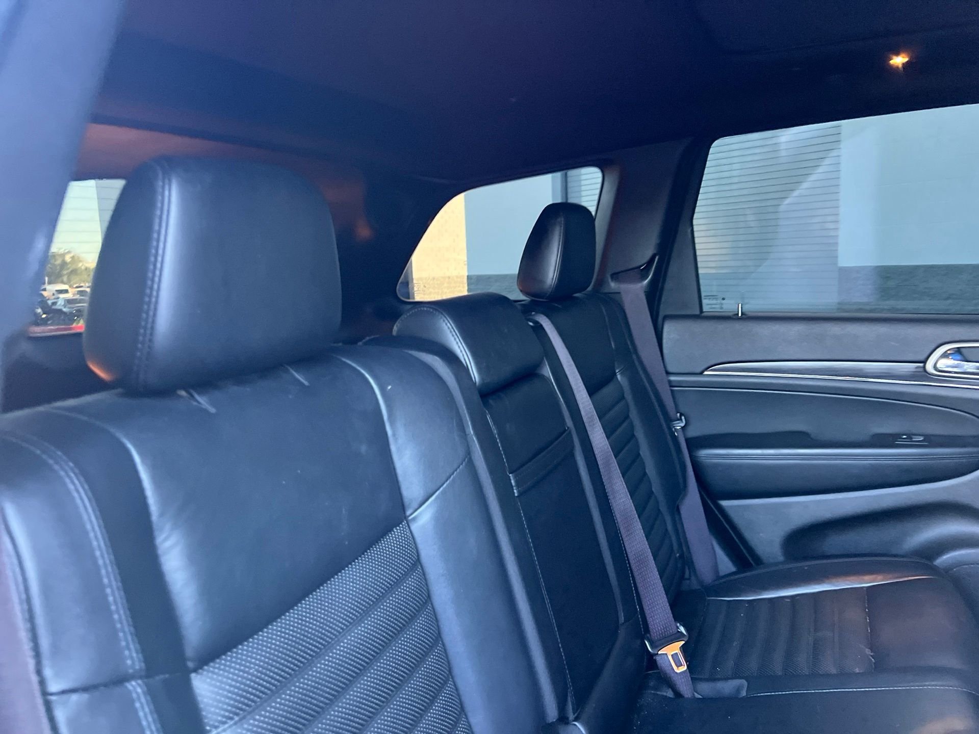 Used 2019 Blue Jeep Limited image 21