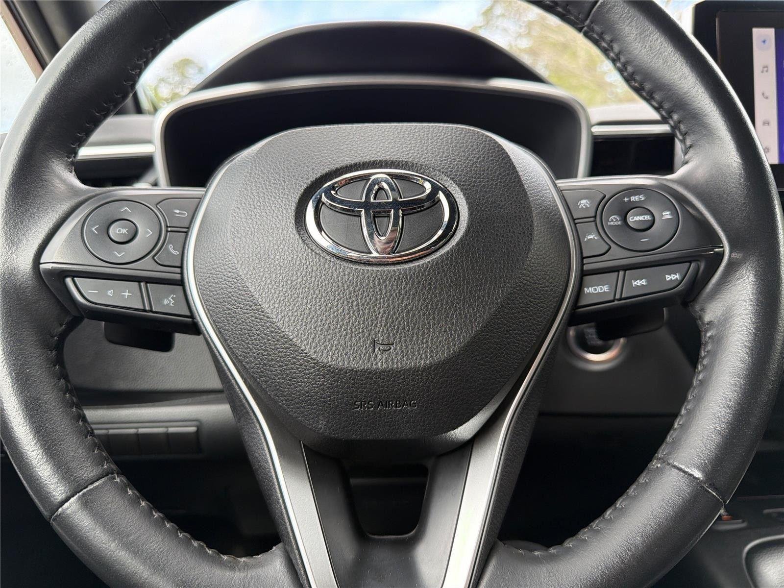Used 2023 Ruby Flare Pearl/Midnight Black Metallic Toyota XSE image 21