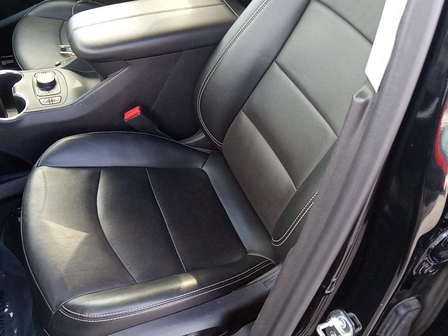 Used 2024 GMC Terrain SLT with VIN 3GKALVEG8RL338930 for sale in Kansas City