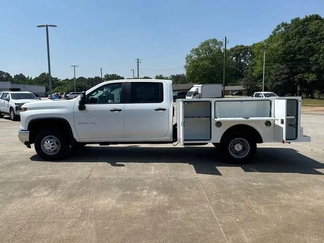 2026 Chevrolet Silverado 3500 HD Work Truck - Photo 9