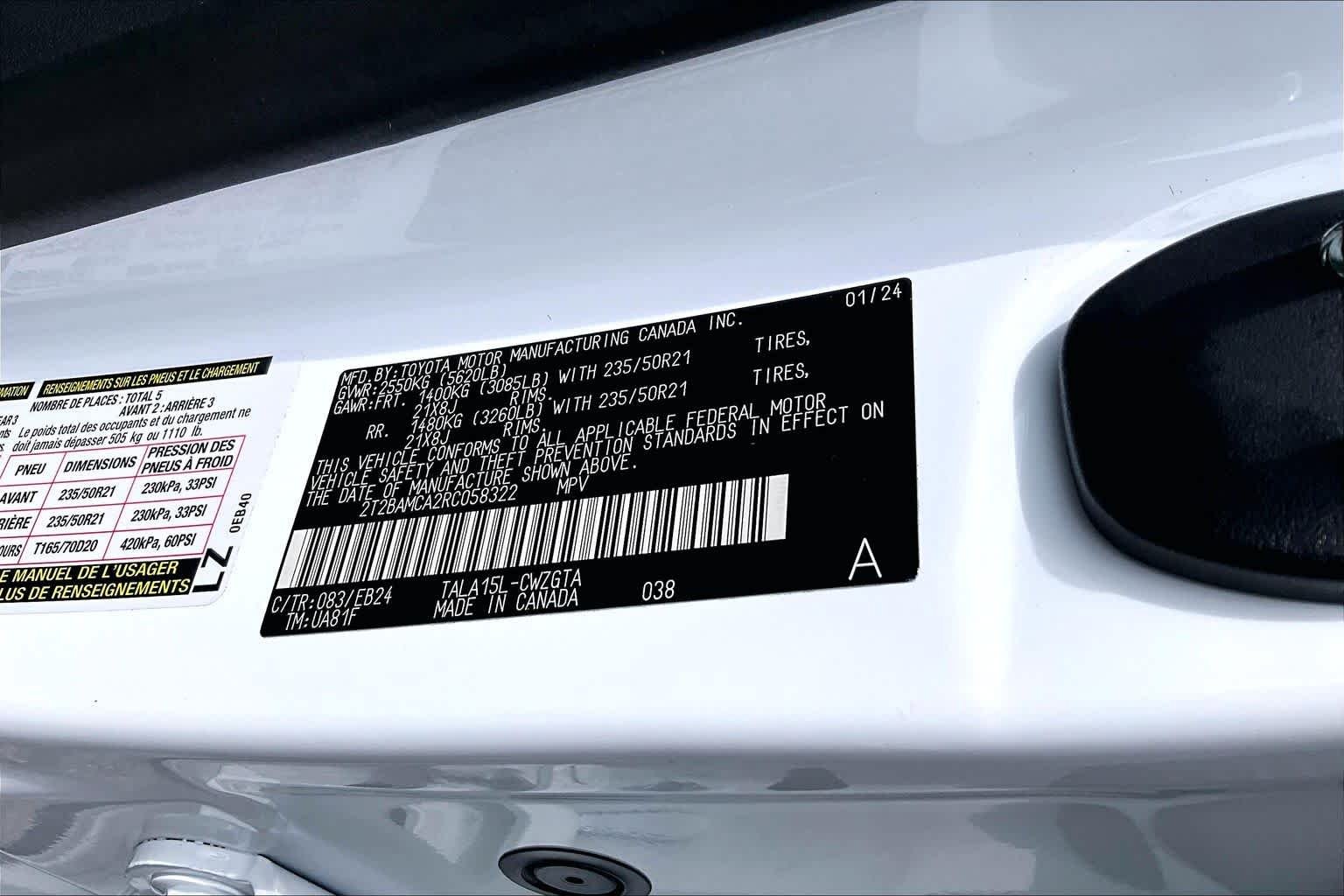 Used 2024 Ultra White Lexus F SPORT Handling image 35